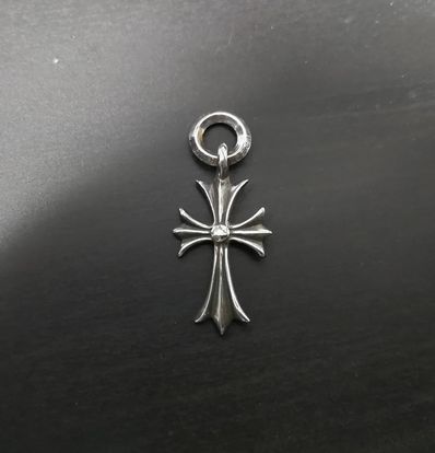 Chrome Hearts Tiny CH Cross Charm "Silver"