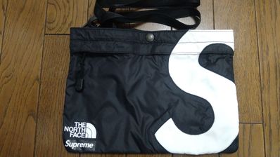 Supreme x The North Face S Logo Shoulder Bag "Black"