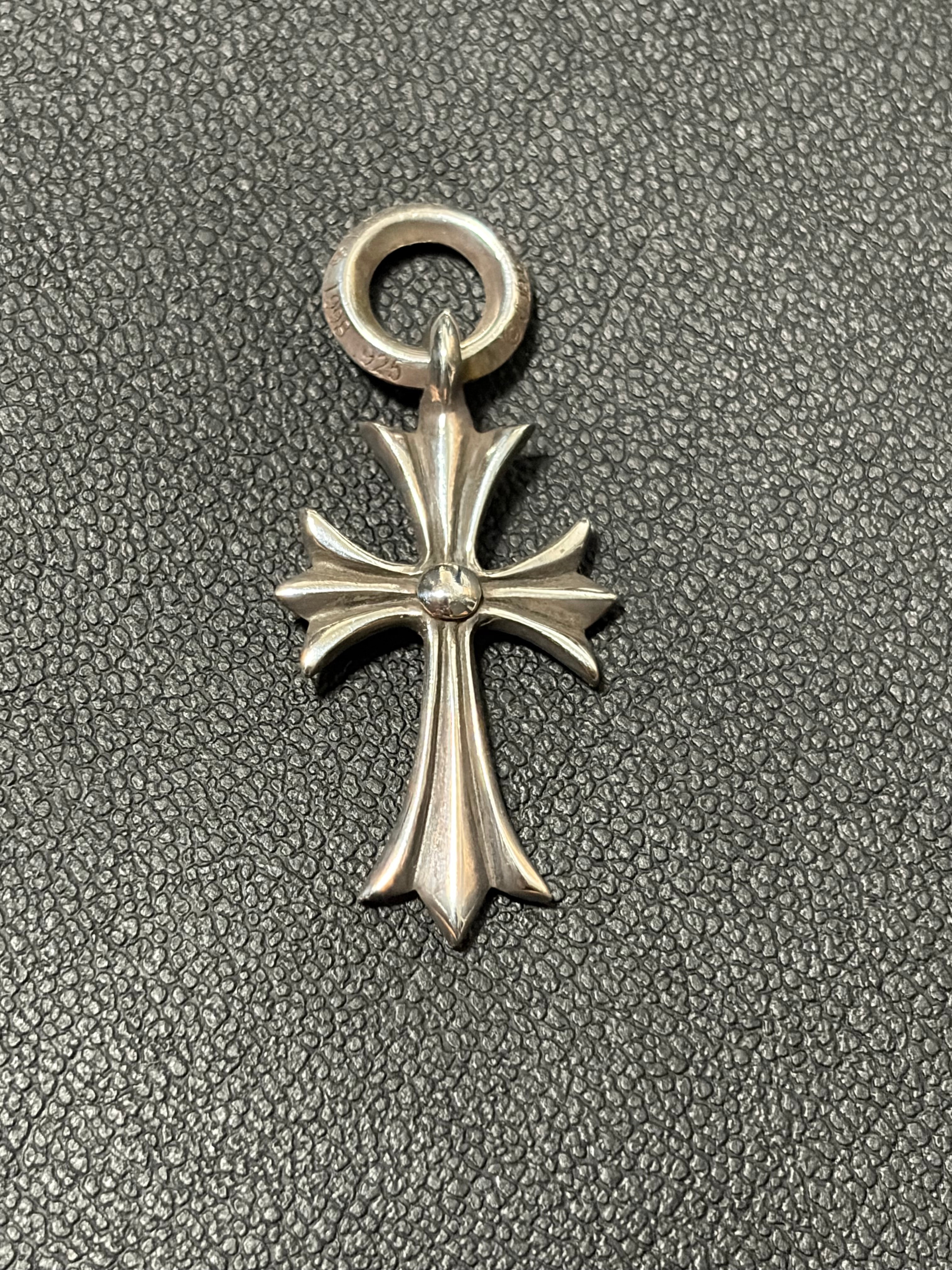Chrome Hearts Tiny CH Cross Charm "Silver"