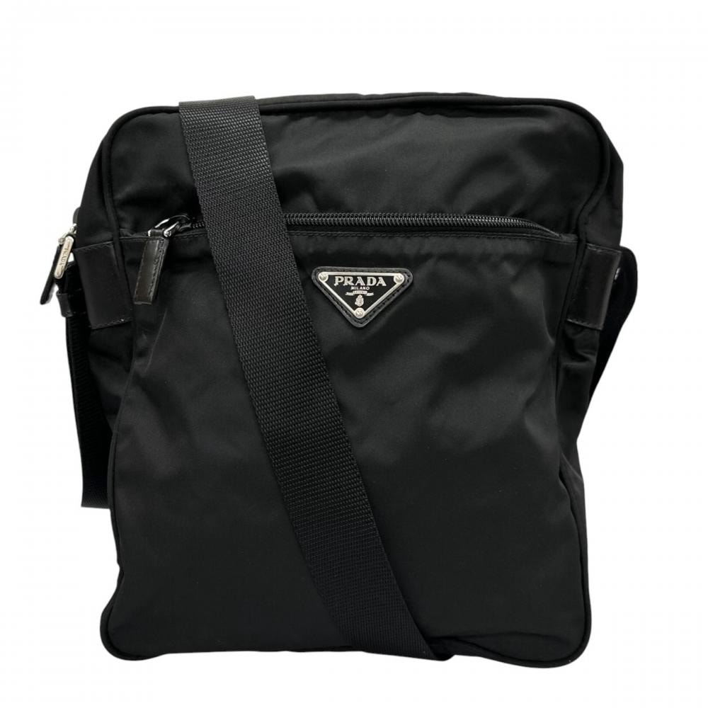 PRADA プラダ ショルダーバッグ ナイロンバッグ トライアングルロゴ 斜め掛け ナイロン    ブラック 黒 シルバー金具 レディース【中古品】