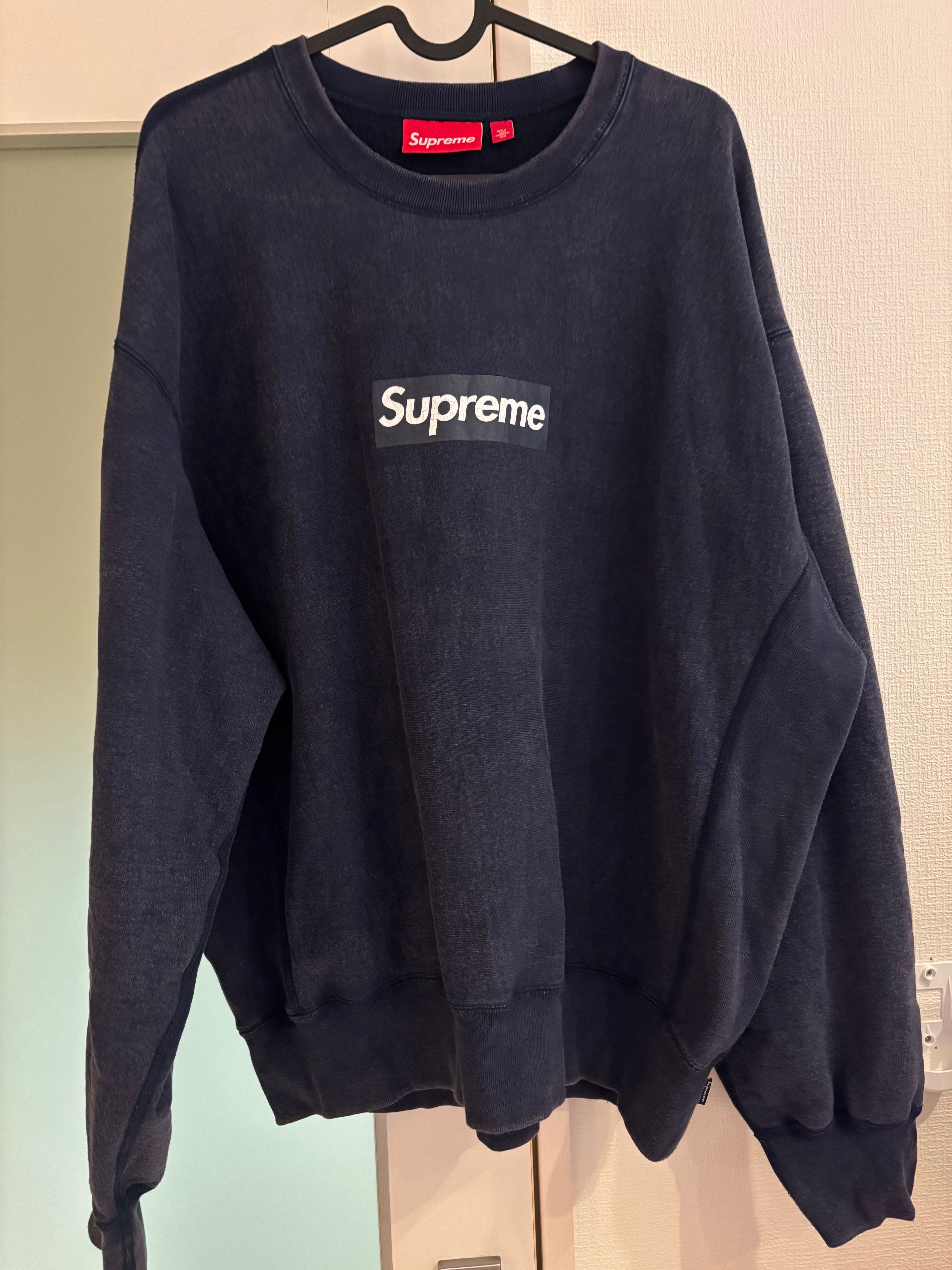 Supreme Washed Box Logo Crewneck "Navy"