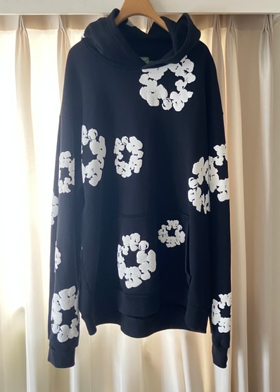 DENIM TEARS The Cotton Wreath Sweatshirt "Black"