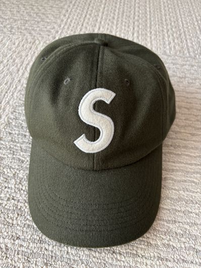 Supreme Wool S Logo 6-Panel "Olive"