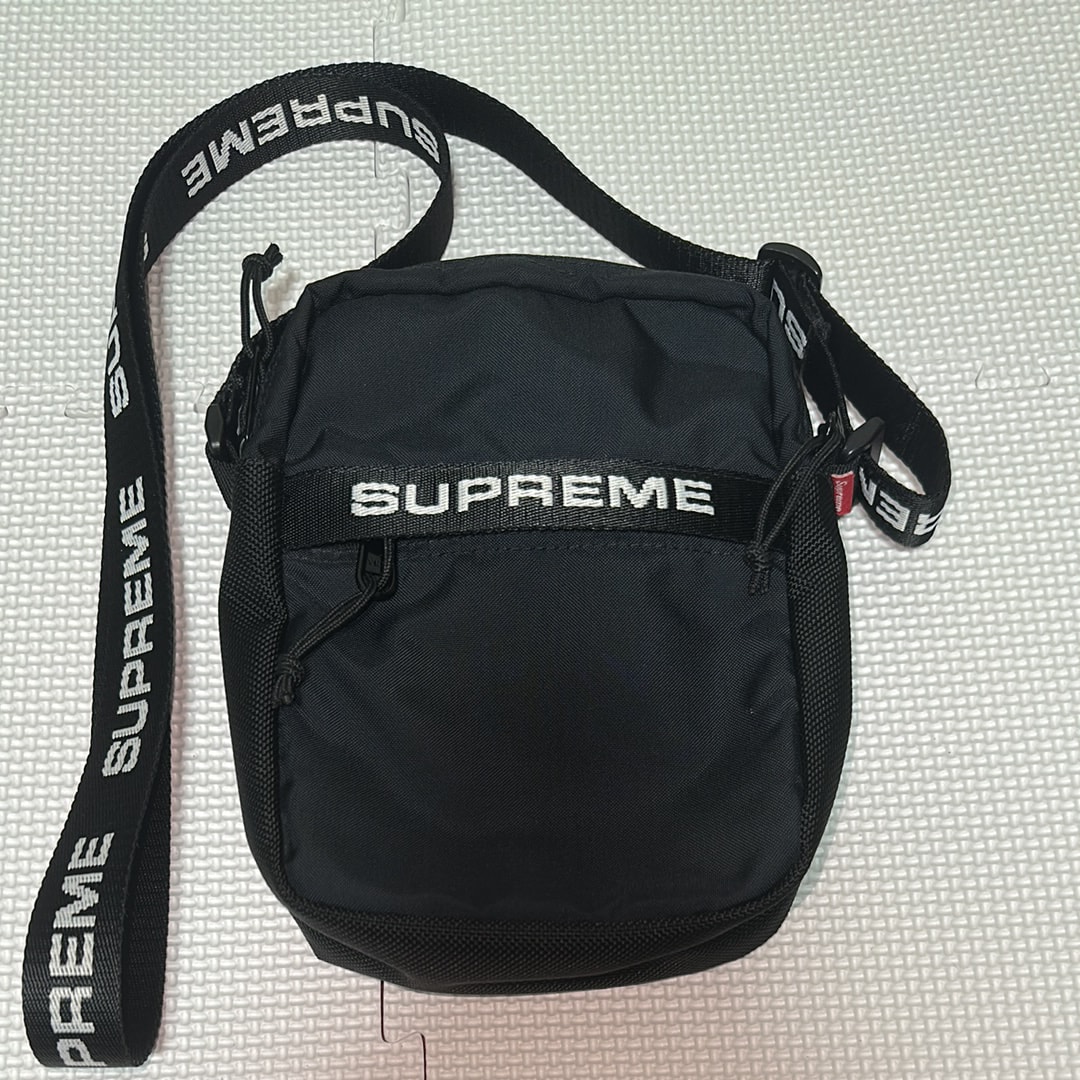 Supreme 25SS Utility Bag ブラック　ショルダーバッグ Supreme 25SS Utility Bag ブラック ショルダーバッグ｜Yahoo!フリマ