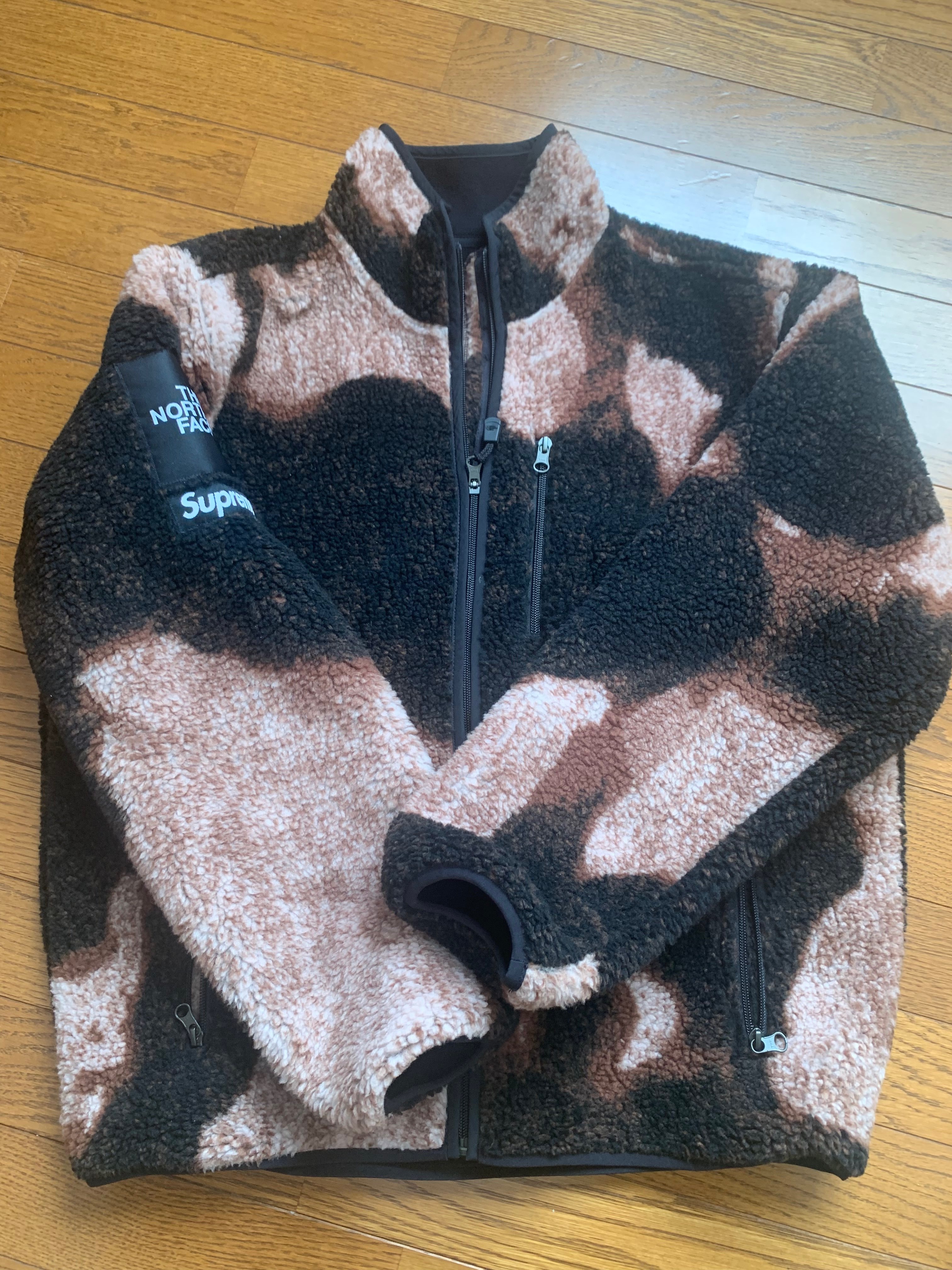 Supreme x The North Face Bleached Denim Print Fleece Jacket "Black"