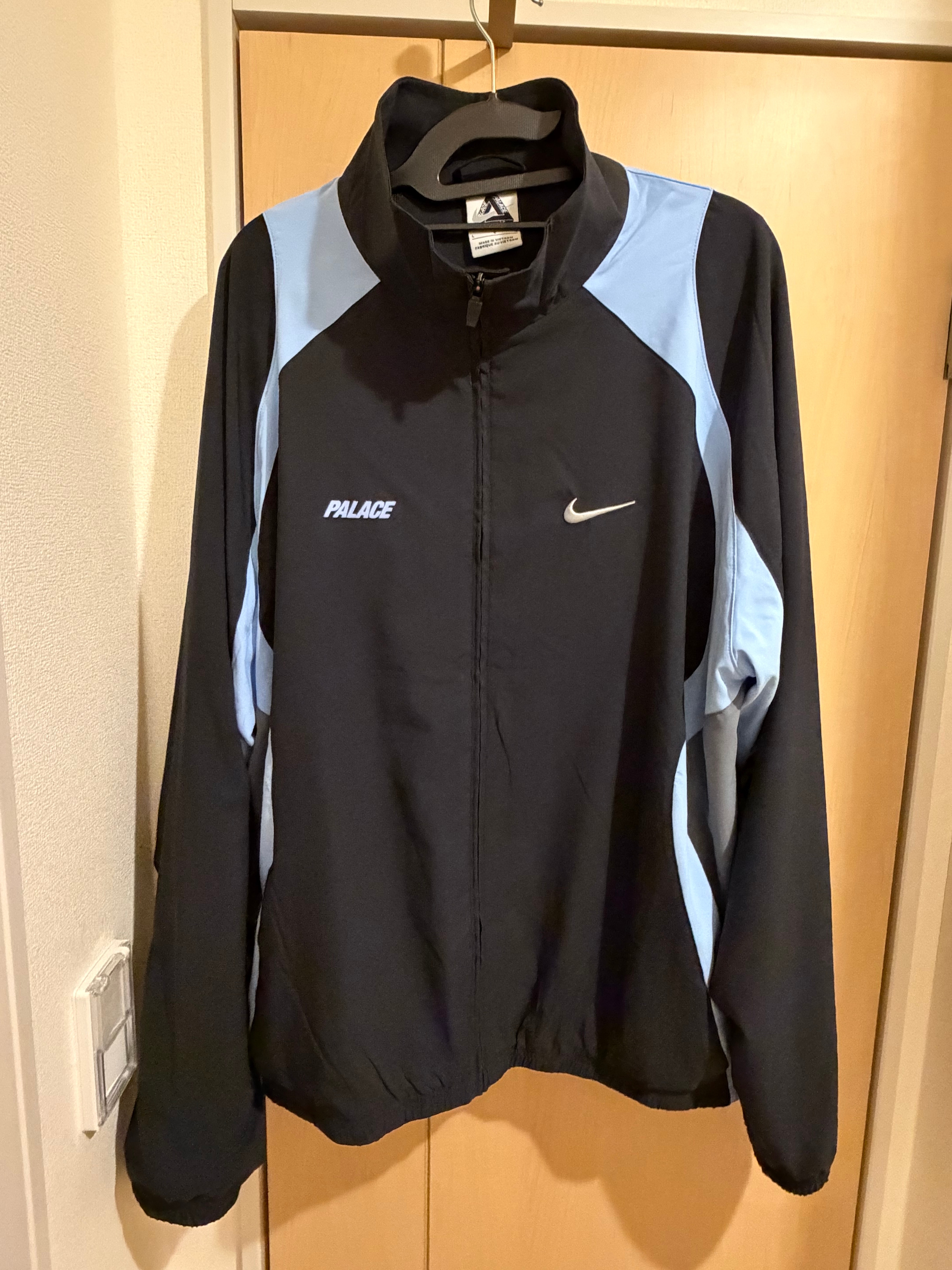 ジャケット・アウター palace festival bomber jacket ultra 1324121_02.jpg.jpeg