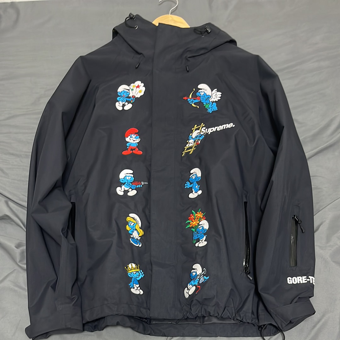 Supreme / Smurfs™ GORE-TEX Shell Jacket 