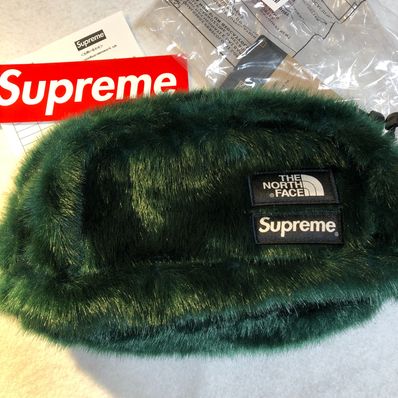 Supreme x The North Face Faux Fur Waist Bag "Green" NM82093I / NF0A5G87