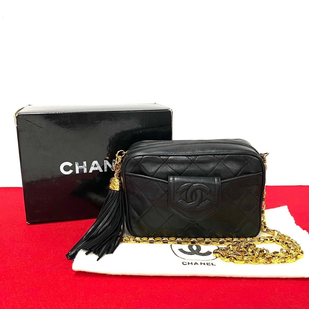CHANEL シャネル マトラッセ ラムスキン ショルダーバッグ ブラック
 45839