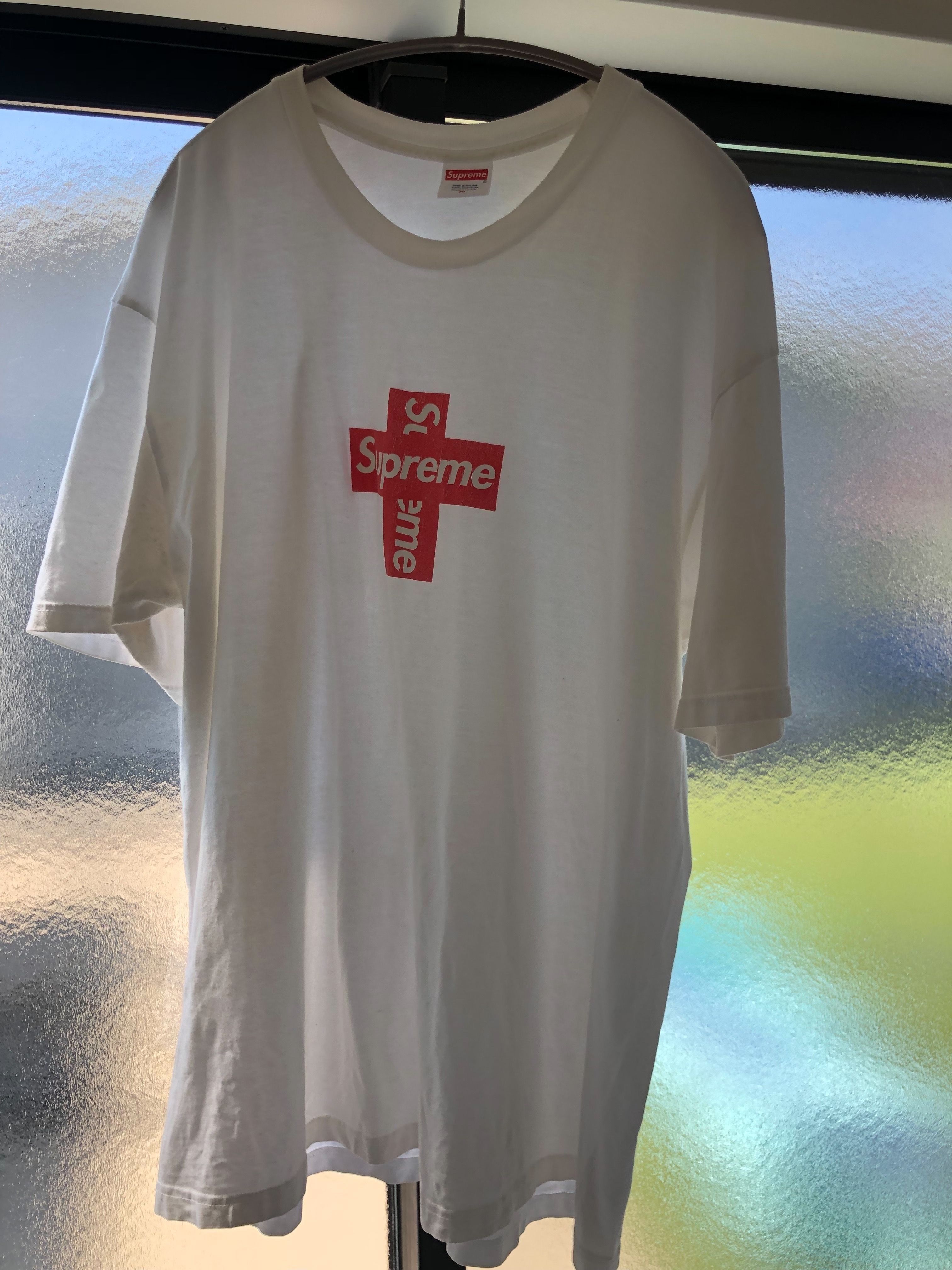シュプリーム クロス ボックス ロゴ Tシャツ "ホワイト"