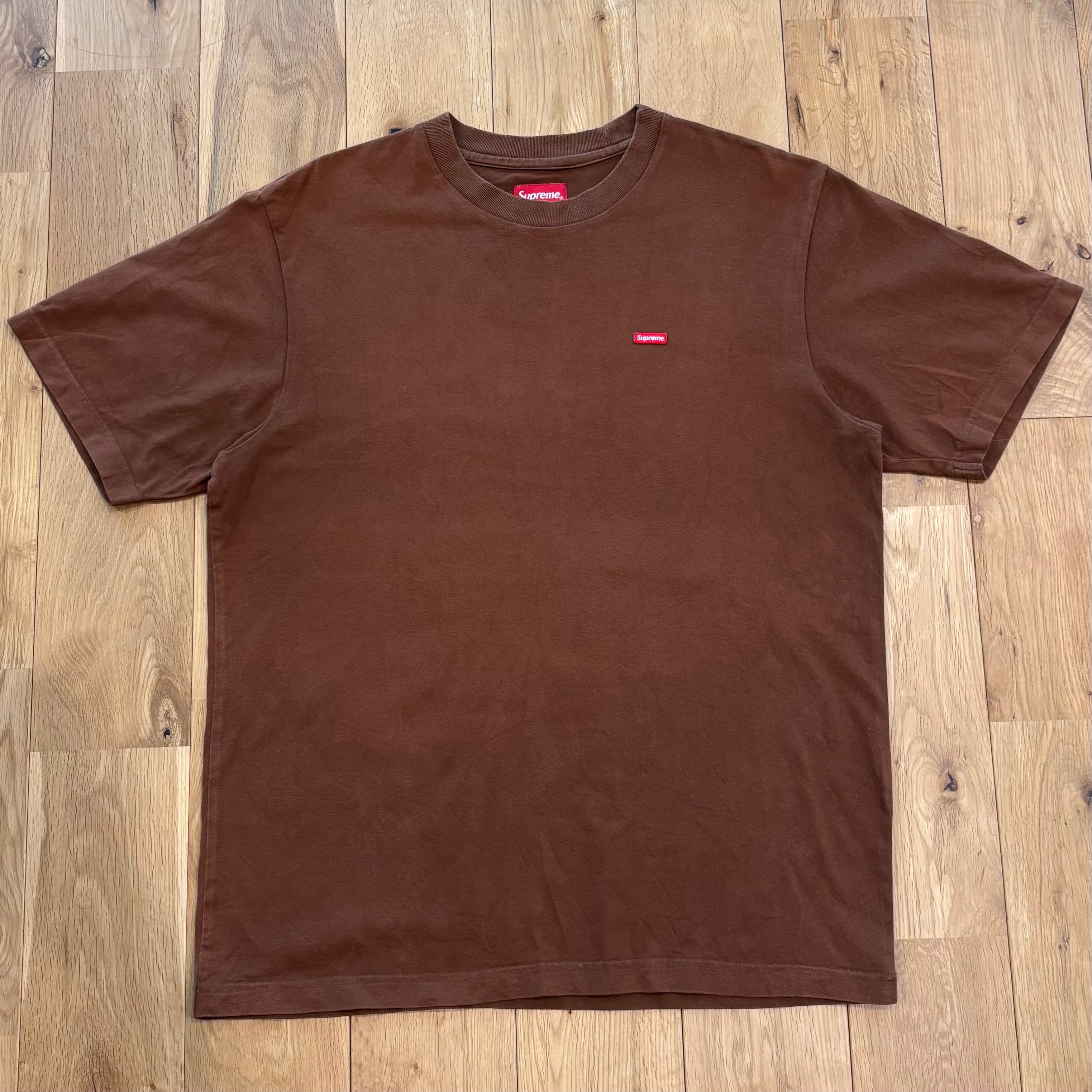 Supreme tシャツ ブラウン シュプリーム