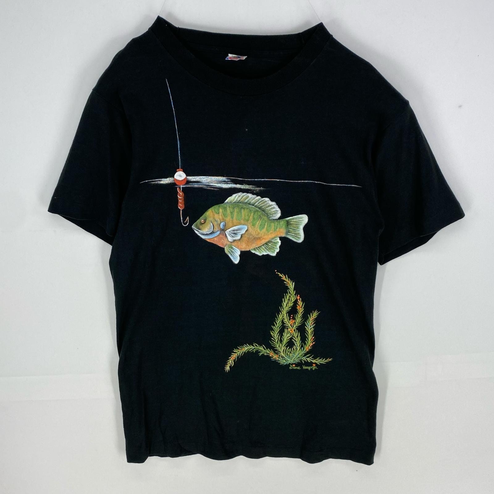 【フルーツオブザルーム】 ウォールアイ 魚 ルアー 黒 Tシャツ 古着 B (目立った傷や汚れなし)】古着 90's/90年代 フルーツオブザルーム