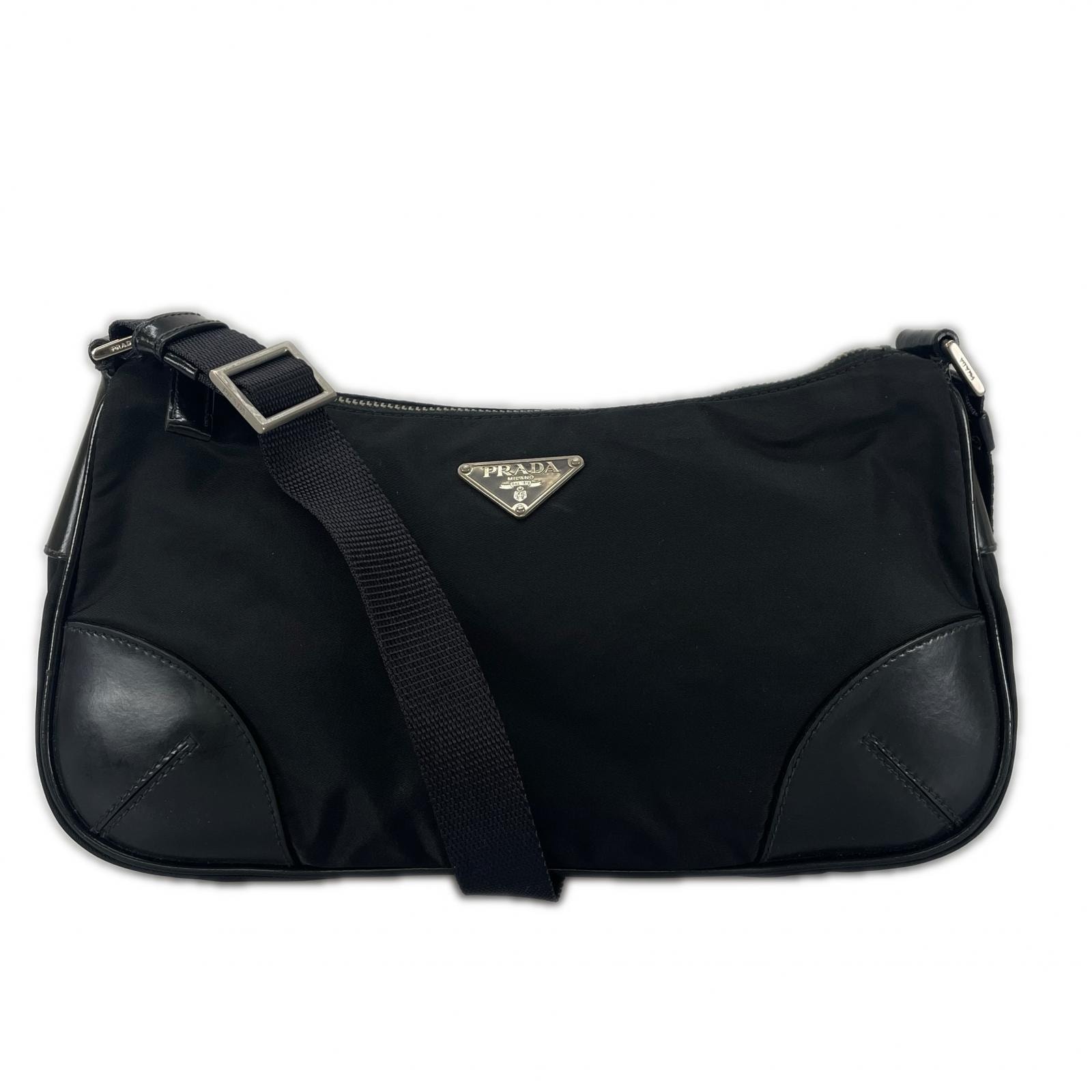 PRADA プラダ ホーボー 三角ロゴ ショルダーバッグ ナイロン ブラック レディース ワンショルダーパッさ【中古】