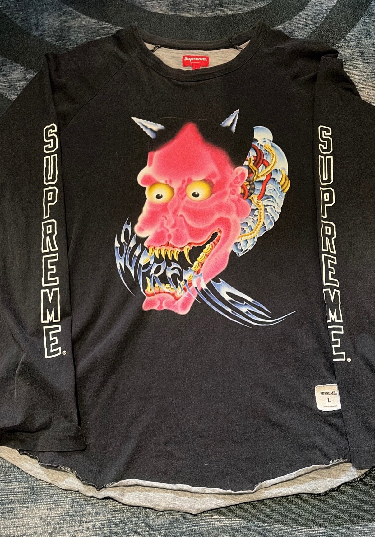 Supreme Demon Raglan L/S Top "Black"