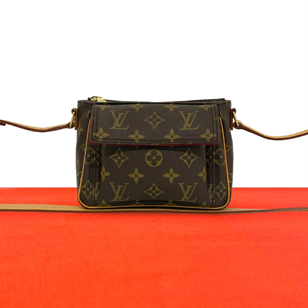 LOUIS VUITTON ルイヴィトン ヴィバシテ PM モノグラム PVC レザー ショルダーバッグ ブラウン
 28393
