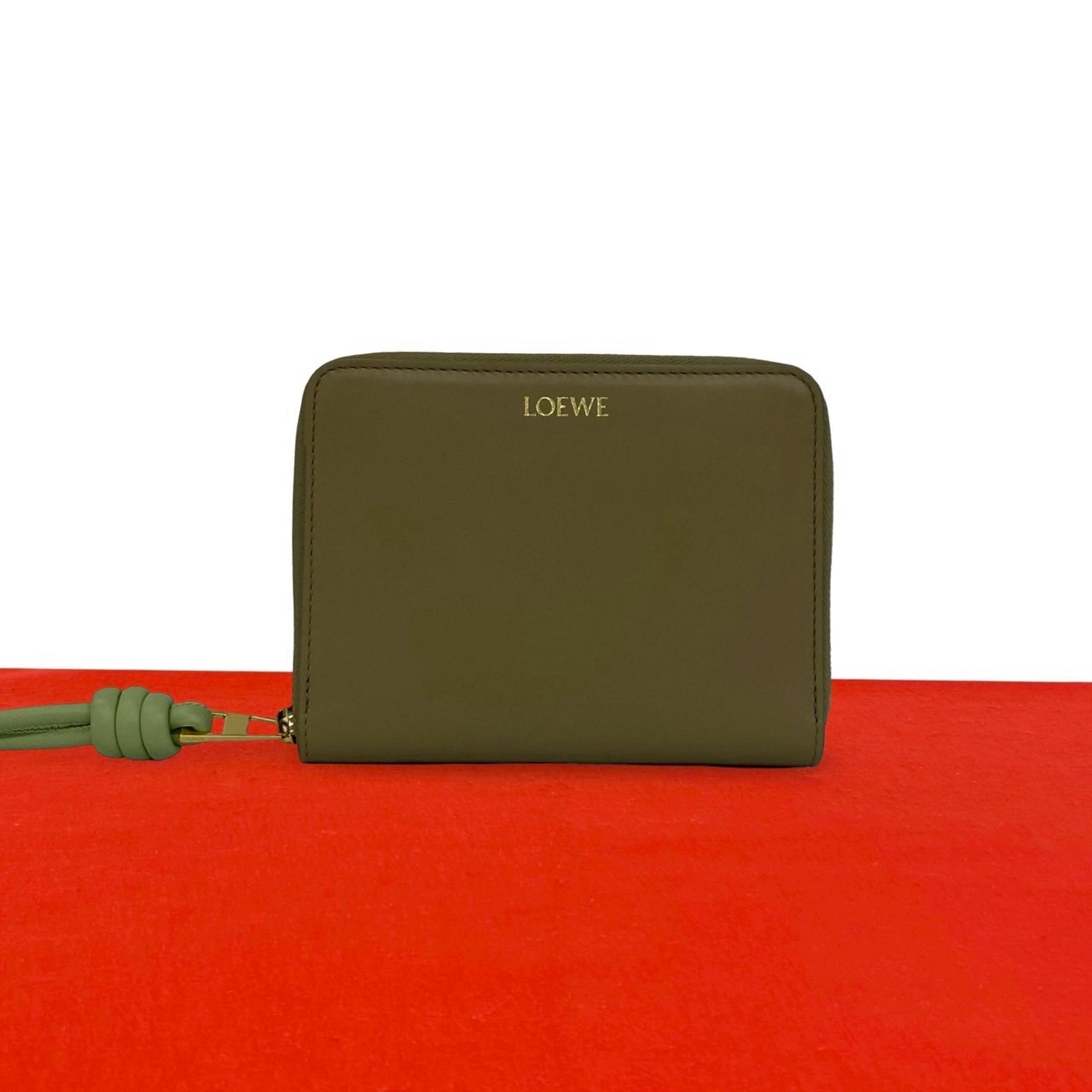 LOEWE ロエベ ノット コンパクト ジップ アラウンド ウォレット カーフ 二つ折り財布 ベージュ
 2788e