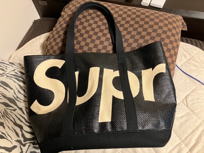 Supreme Raffia Tote "Black"