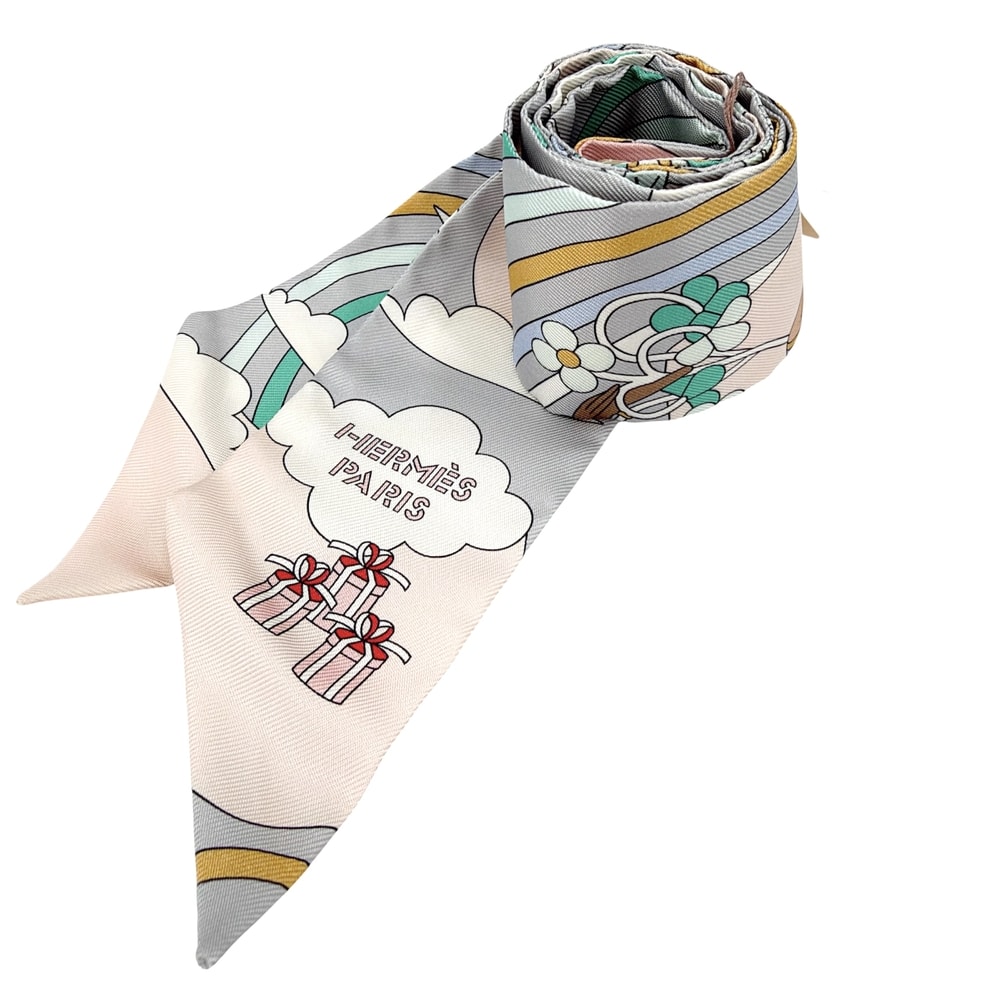 HERMES エルメス スカーフ ツイリー CARRES VOLANTS 空飛ぶカレ Twilly ピンク系 シルク    パステルカラー レディース 美品【中古品】
