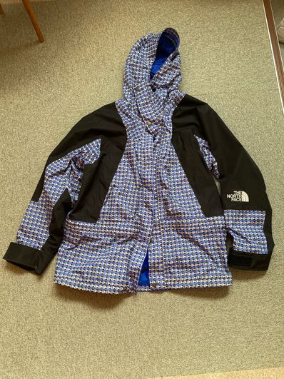 Supreme x The North Face Studded Mountain Light Jacket "Royal"
