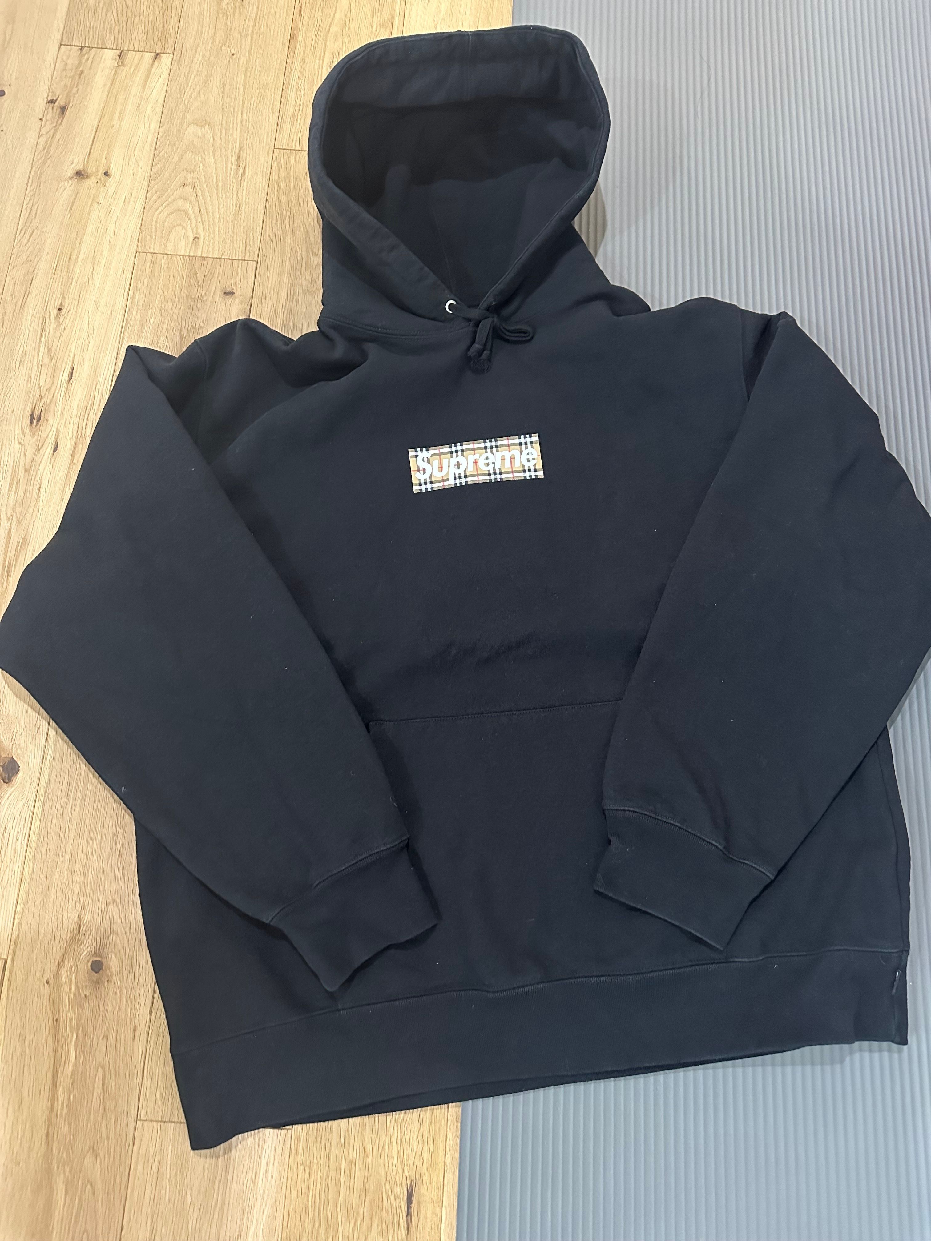 Supreme / Burberry Box Logo Hooded Sweatshirt "Black"