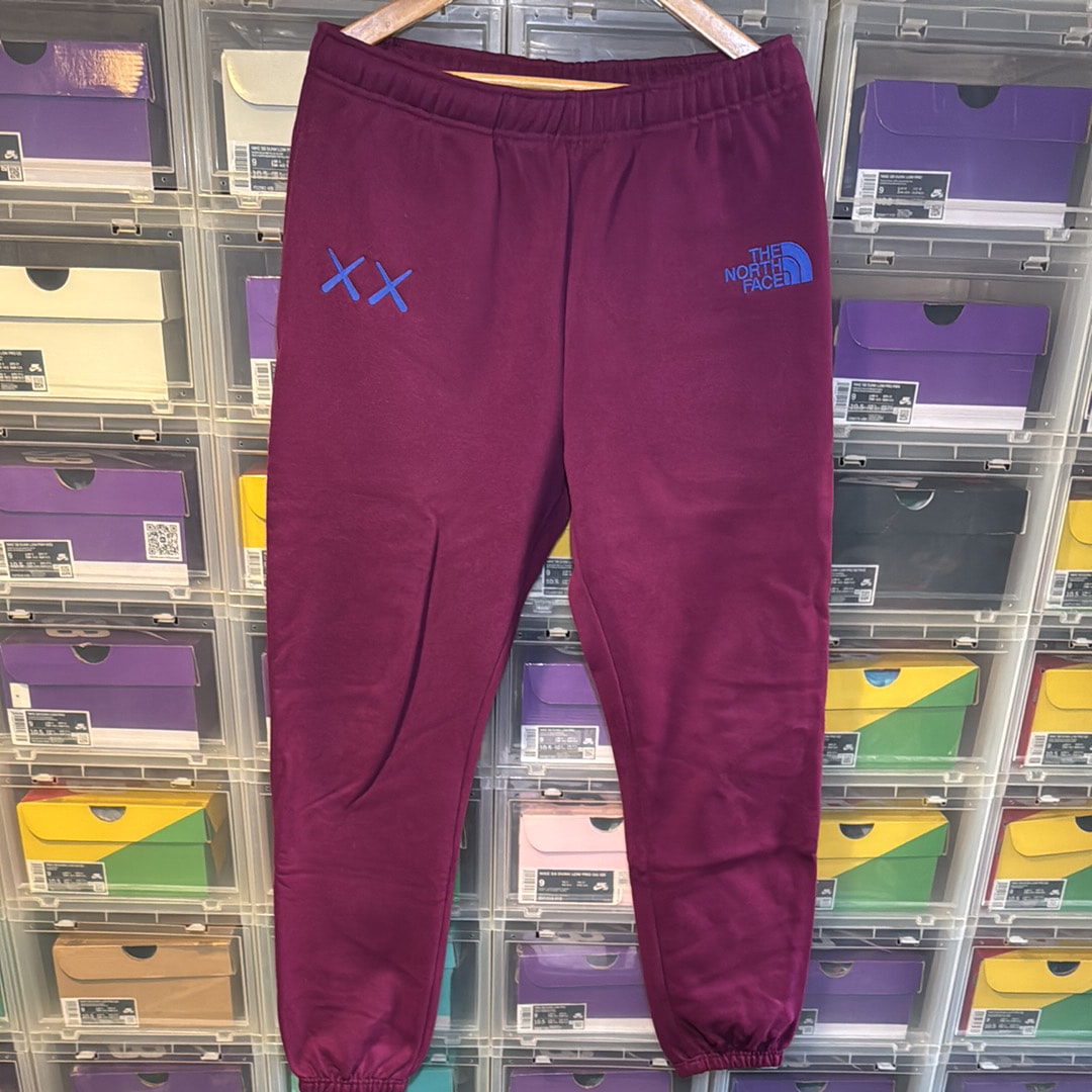 The North Face Kaws Sweat pants "Pamplona Purple"