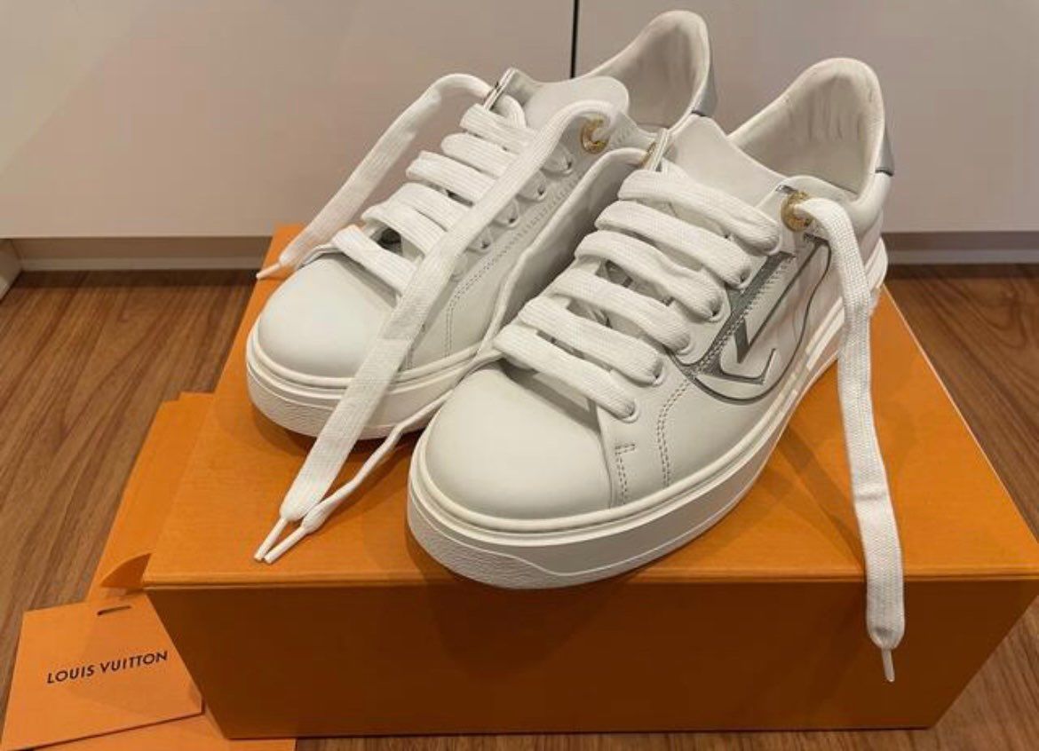 ルイヴィトン タイムアウトスニーカー