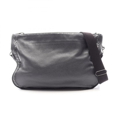ボッテガヴェネタ BOTTEGA VENETA イントレチャート ショルダーバッグ バッグ レザー メンズ ブラック系 【中古】