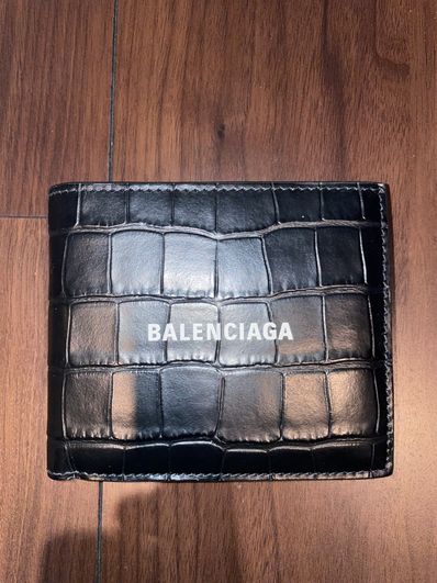 BALENCIAGA Cash Folded Coin Wallet Semi Matt Embossed Crocodile Calfskin "Black"