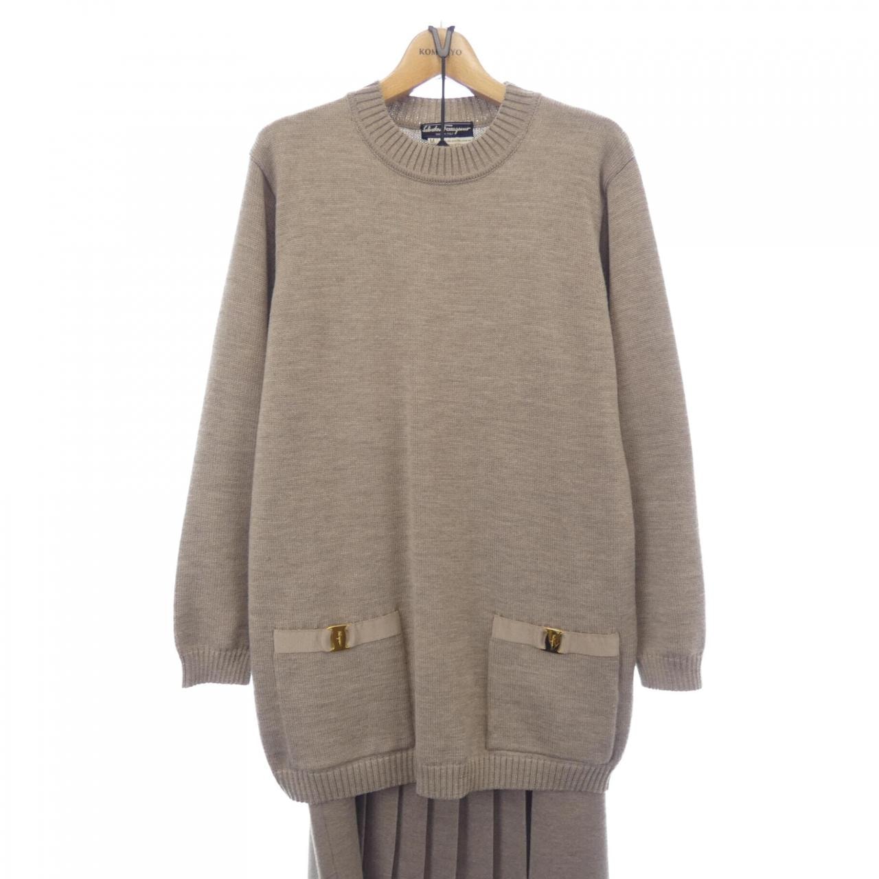 【ヴィンテージ】サルヴァトーレフェラガモ SALVATORE FERRAGAMO セットアップ