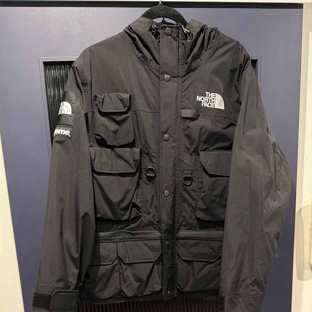 Supreme x The North Face Cargo Jacket "Black"