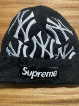 Supreme / New York Yankees / New Era Box Logo Beanie