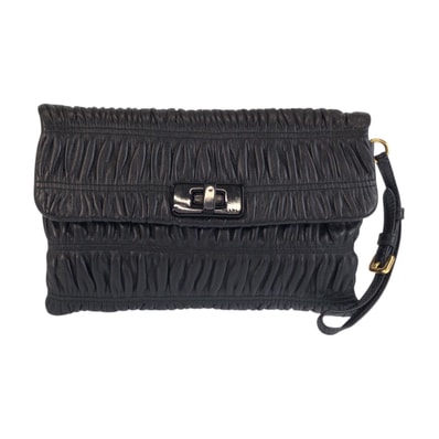 美品 PRADA プラダ ブラック 黒 ゴールド金具 レザー クラッチバッグ ポーチ 601224 【中古】