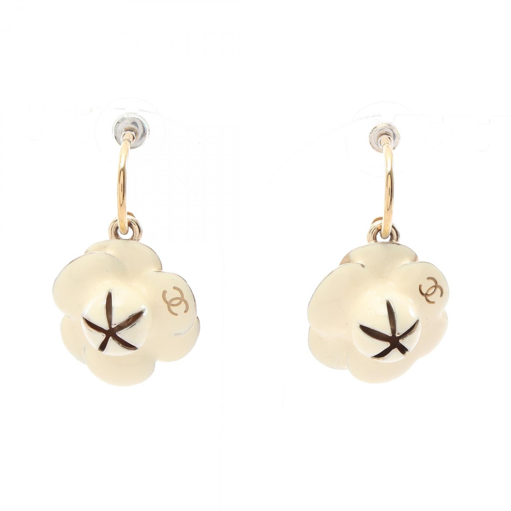 シャネル CHANEL カメリア スウィング ピアス ジュエリー GP(ゴールドメッキ) レディース アイボリー系 / ゴールド系 【中古】