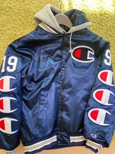 Supreme / Champion® Hooded Satin Varsity Jacket "navy"