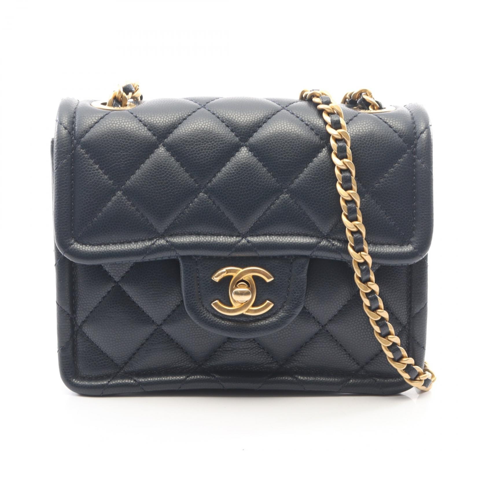 シャネル CHANEL マトラッセ ショルダーバッグ バッグ ラムスキン(羊革) レディース ネイビー系 【中古】