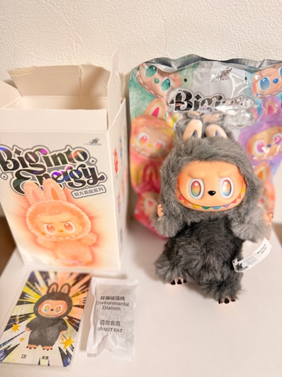 POP MART THE MONSTERS (LABUBU) Big into Energy Series Plush Pendant ID (Secret)