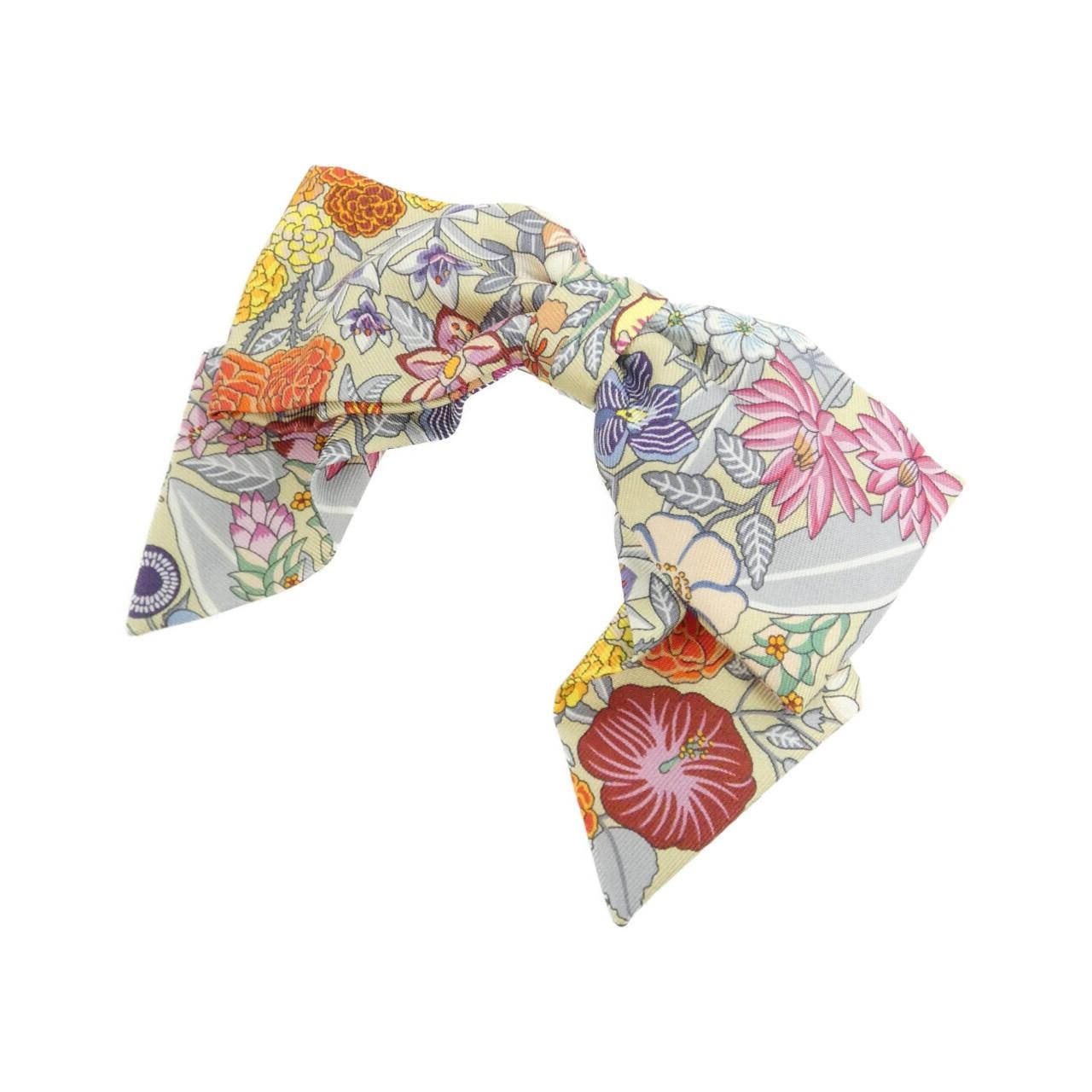激安大特価，100%新品 【B (目立った傷や汚れなし)】エルメス BLOOM グルネル PM 251028G バレッタの古着・中古ハイブランドを買うならスニーカーダンク エルメス