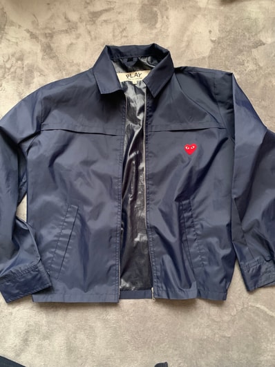 COMME des GARCONS PLAY