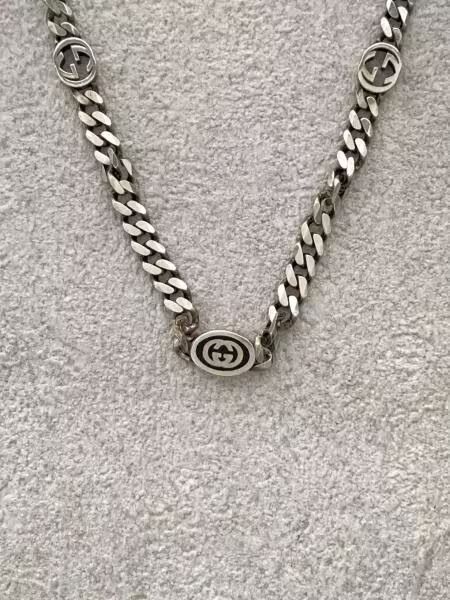 GUCCI Thin Interlocking G Necklace