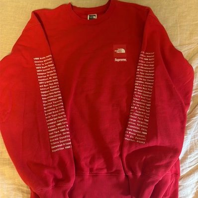 Supreme x The North Face Crewneck "Red"