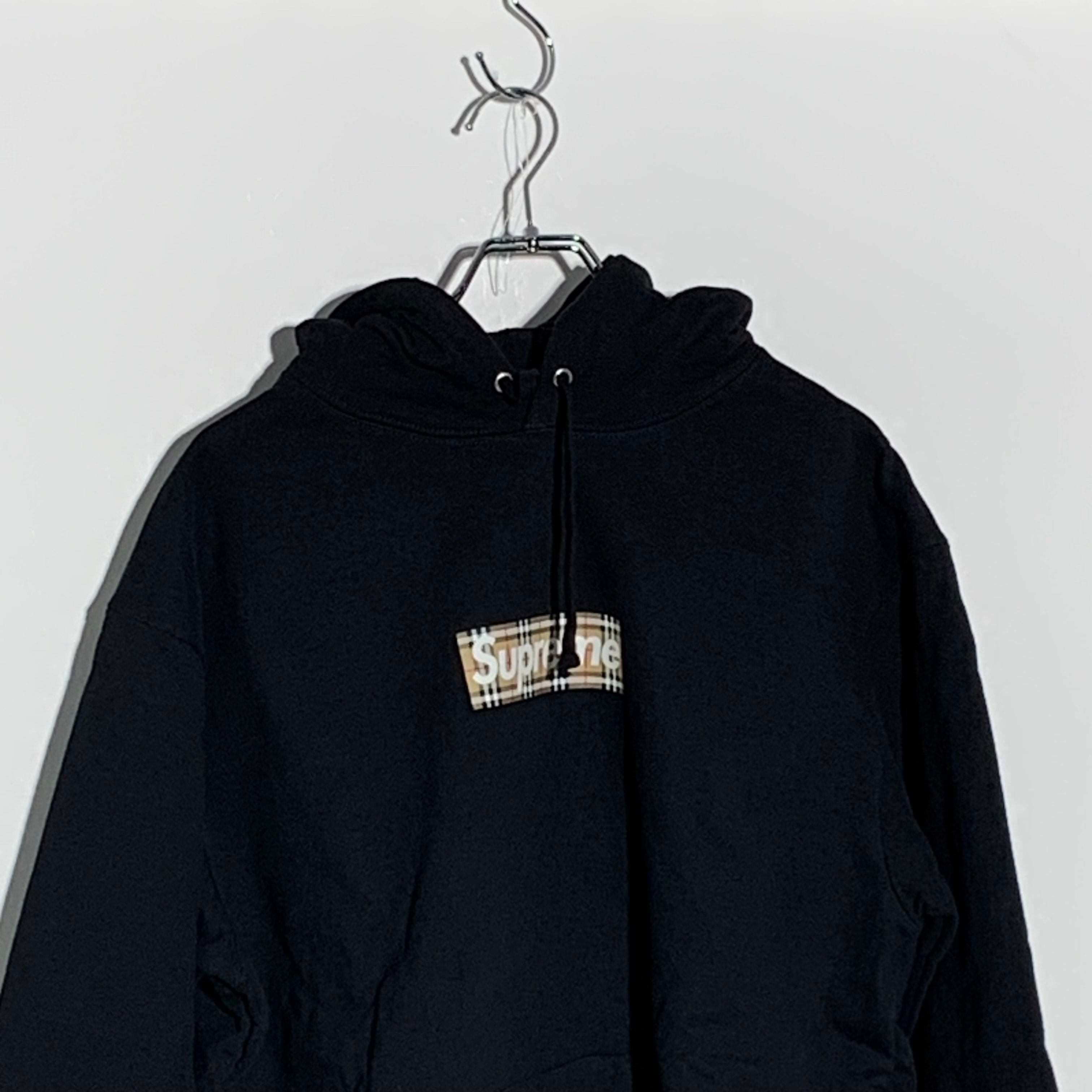 Supreme / Burberry Box Logo Hooded Sweatshirt "Black"