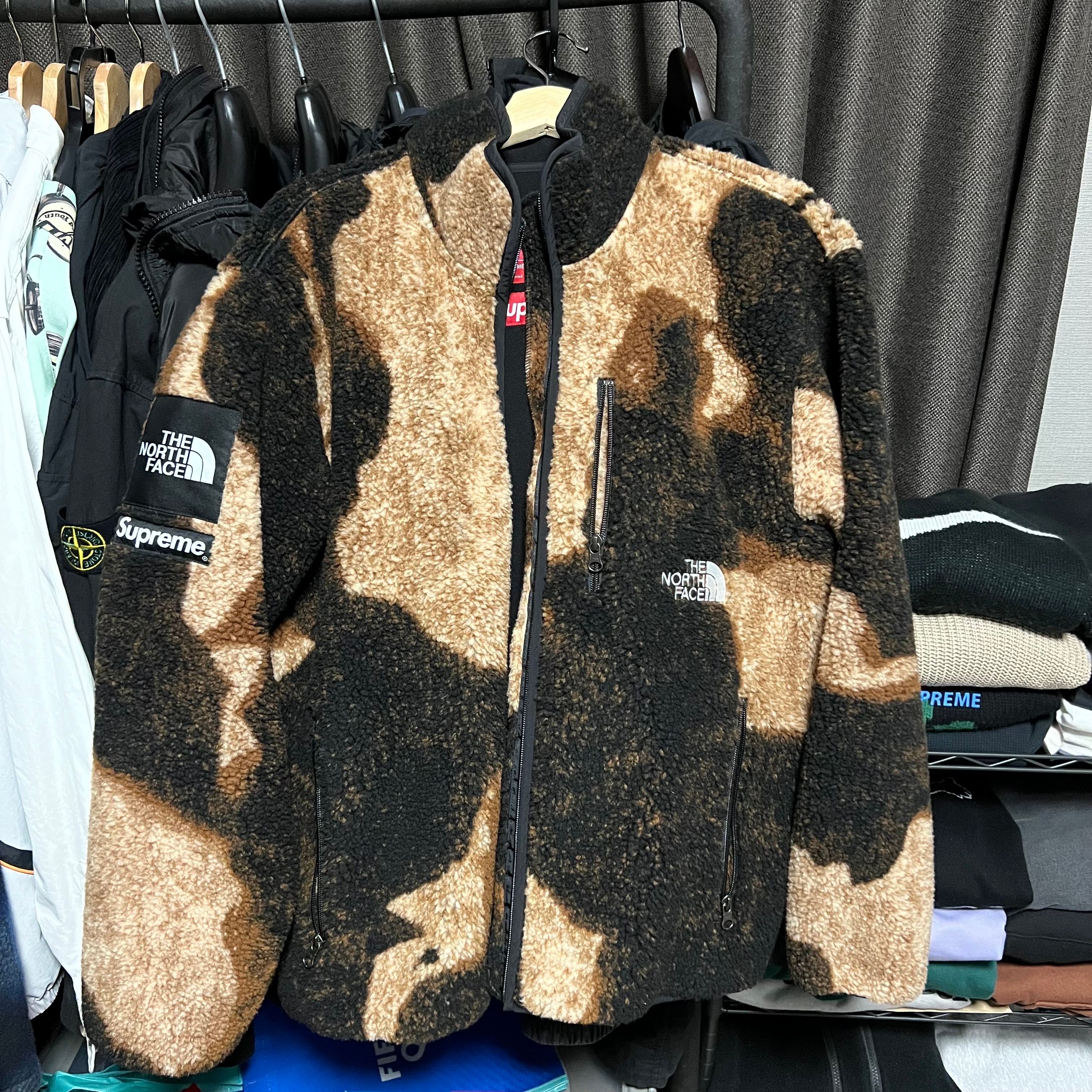 Supreme x The North Face Bleached Denim Print Fleece Jacket "Black"