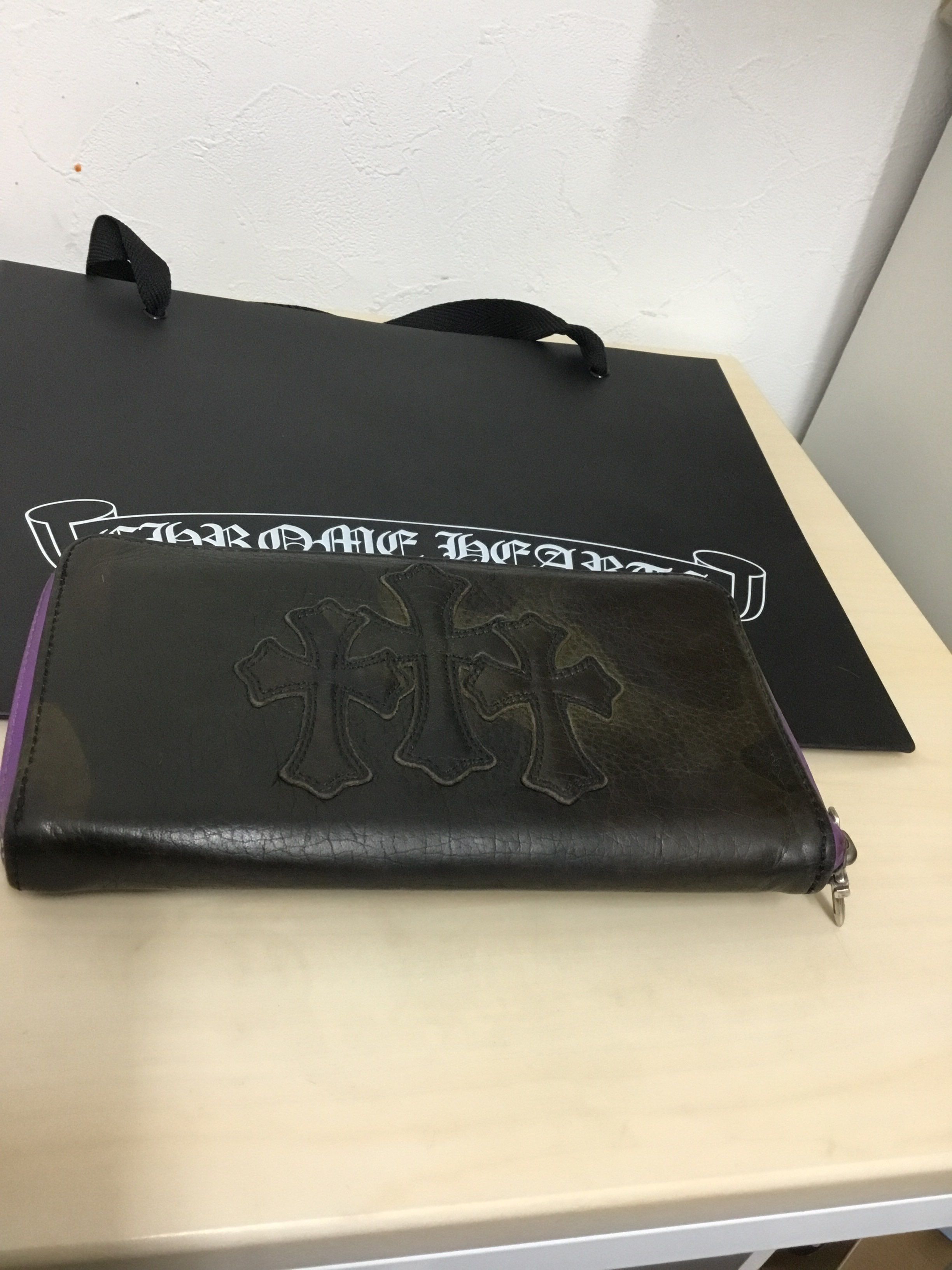 クロムハーツ財布カモ柄