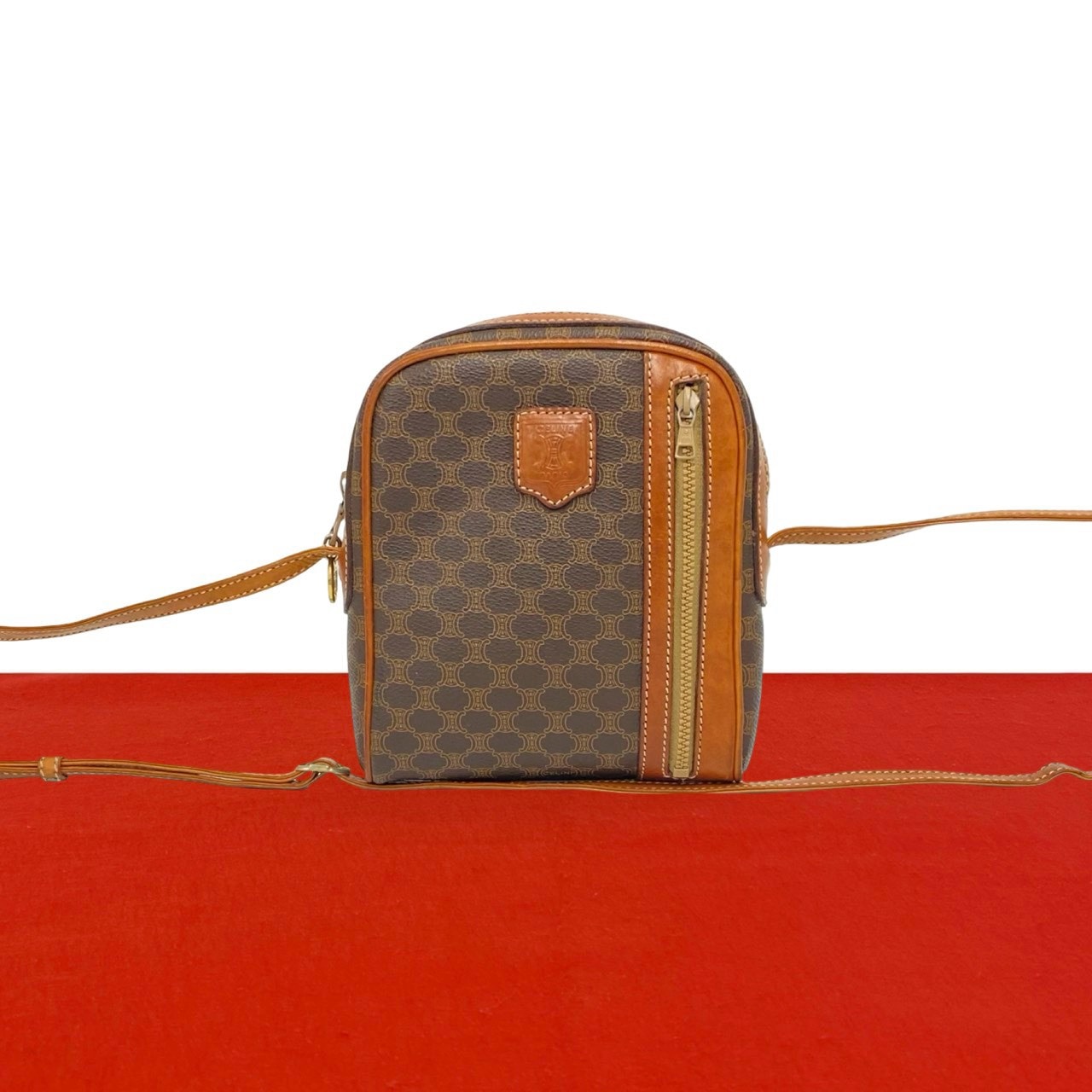 CELINE セリーヌ マカダム ブラゾン 柄 トリオンフ レザー PVC ショルダーバッグ ブラウン
04127