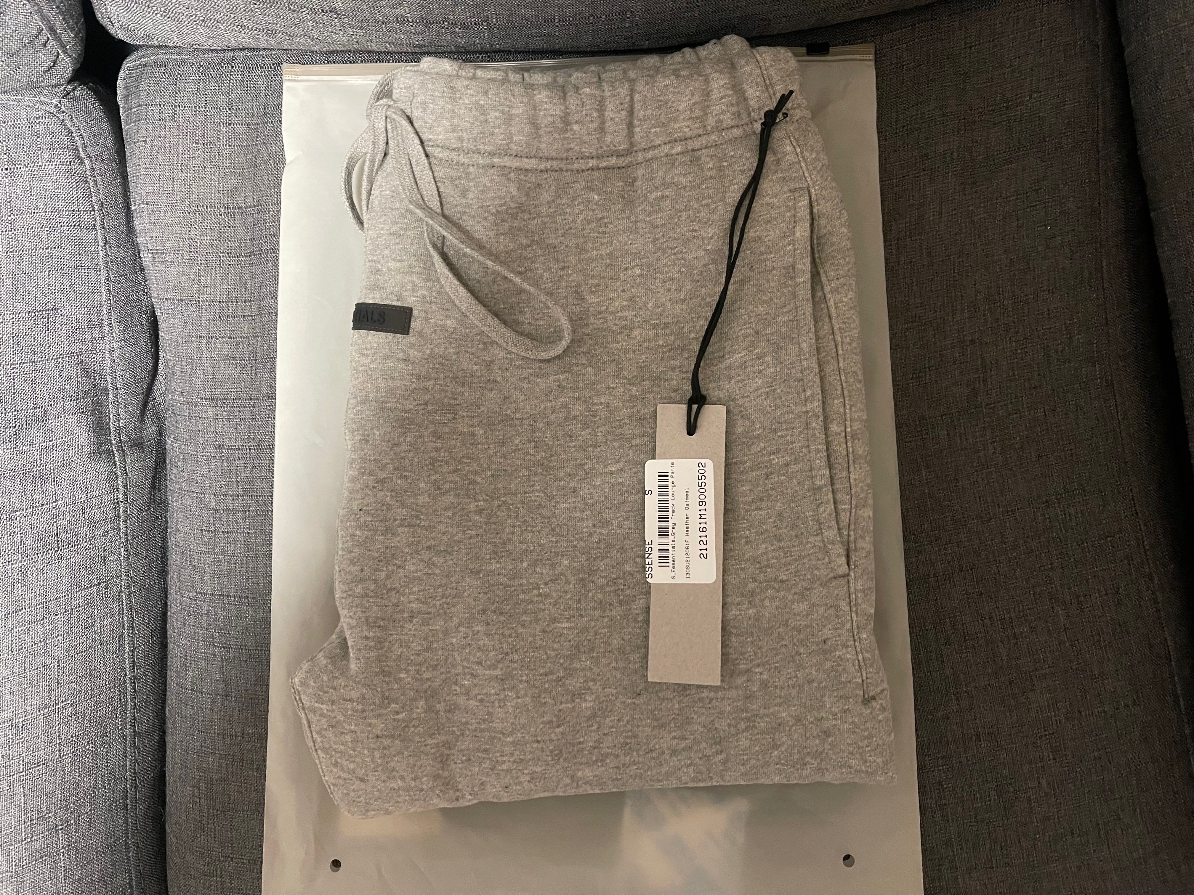 FEAR OF GOD ESSENTIALS SWEATPANT "Dark Heather Oatmeal"