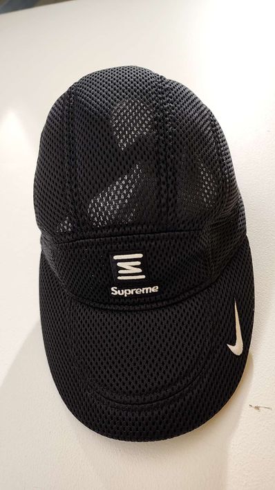 Supreme / Nike Shox Running Hat "Black"