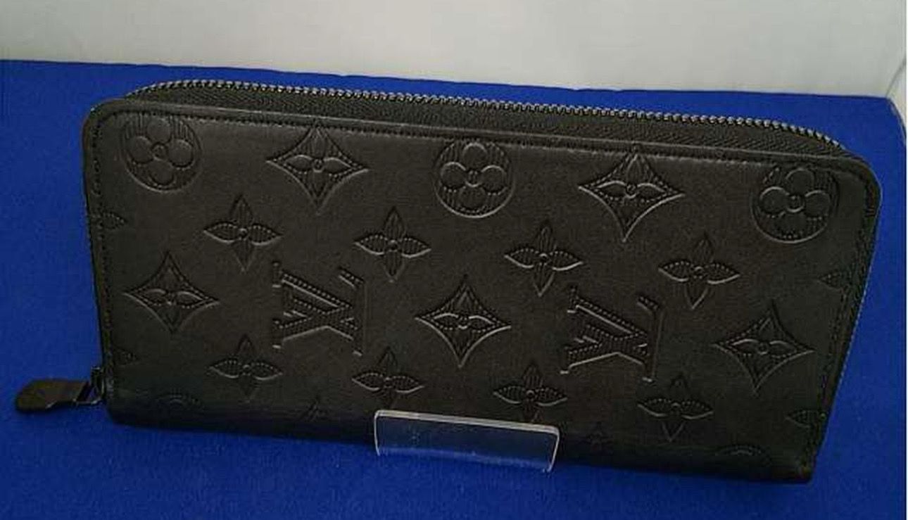 Louis Vuitton Zippy Wallet Vertical Monogram Shadow