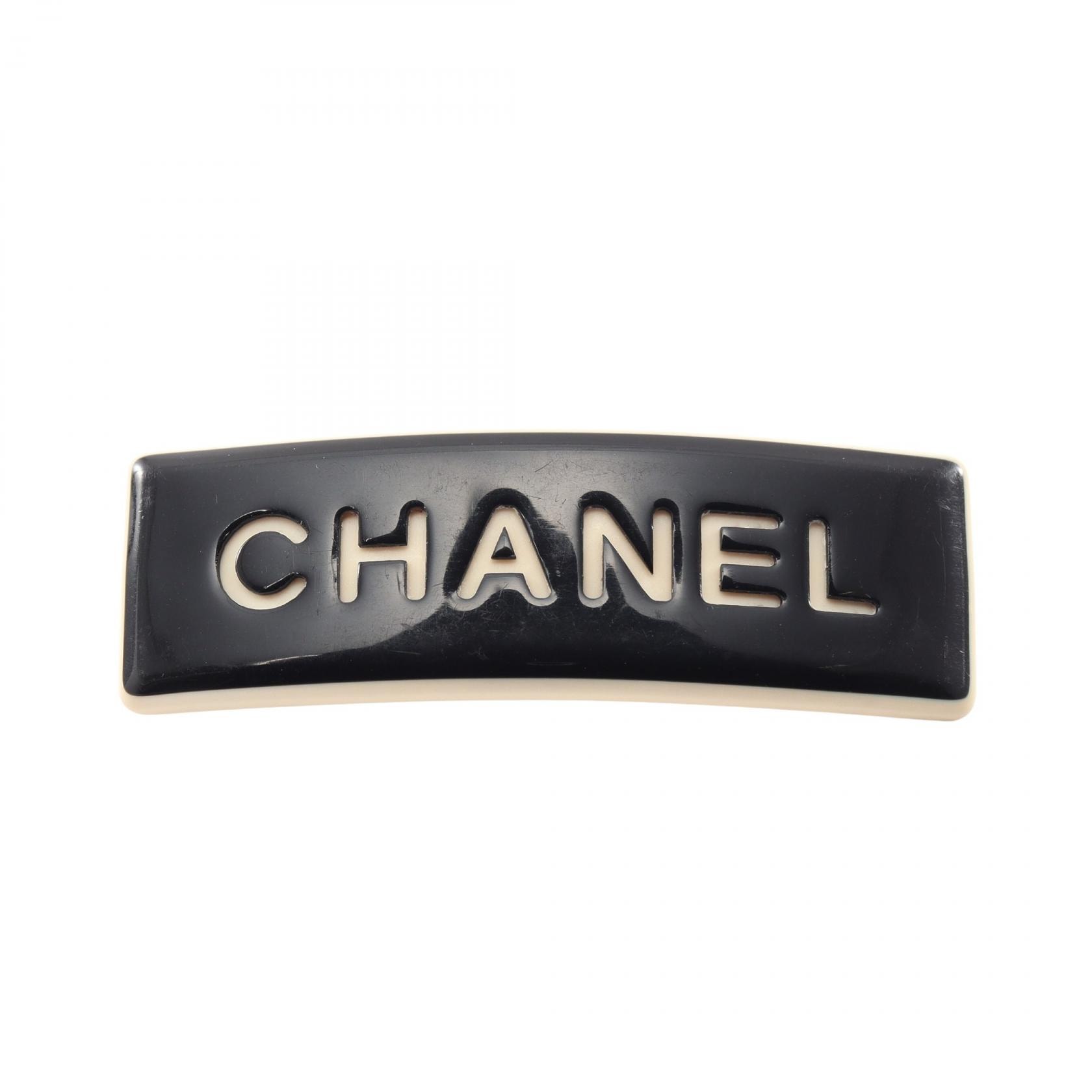 シャネル CHANEL ロゴ バレッタ アクセサリー プラスチック レディース ブラック系 / ホワイト系 【中古】