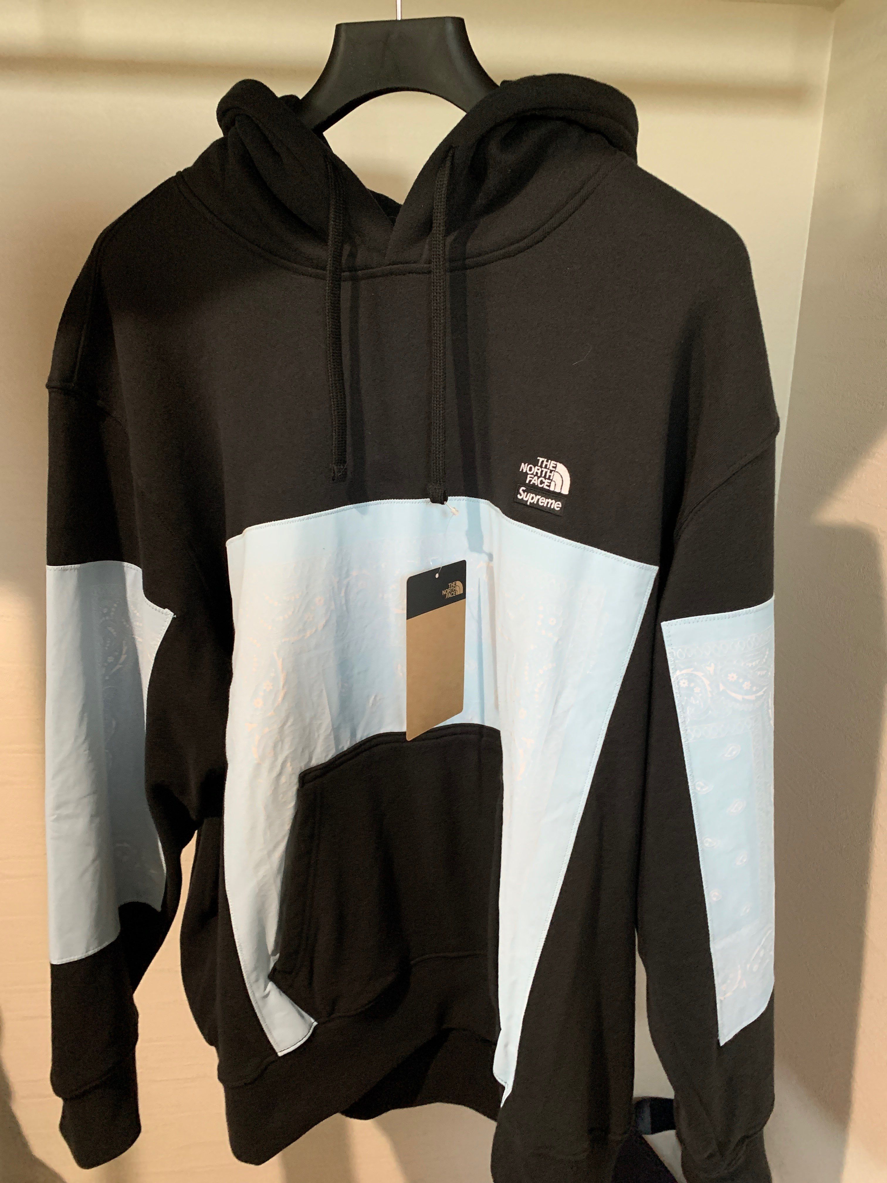 Supreme x The North Face Bandana Hooded Sweatshirt "Black"