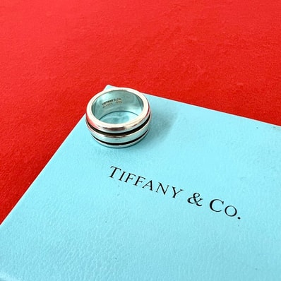 TIFFANY&Co. ティファニー グルーブド ダブルライン リング シルバー925 リング・指輪 9号 シルバー
44661